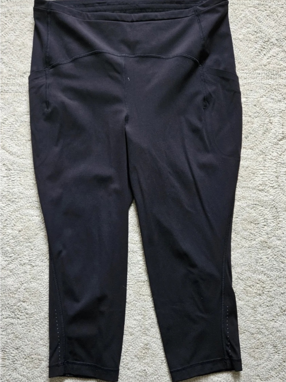 Lululemmon Black Swiftly leggings Active Pants 14x21